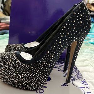 Aldo high pumps